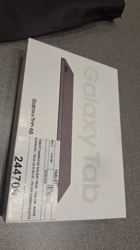 Tablet Samsung A8