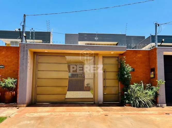 Casa térrea no bairro Rita Vieira
