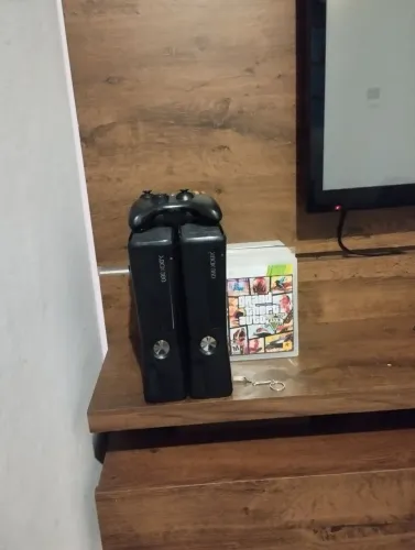 2 Xbox 360