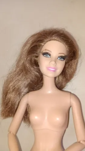 Barbie teresa articulada