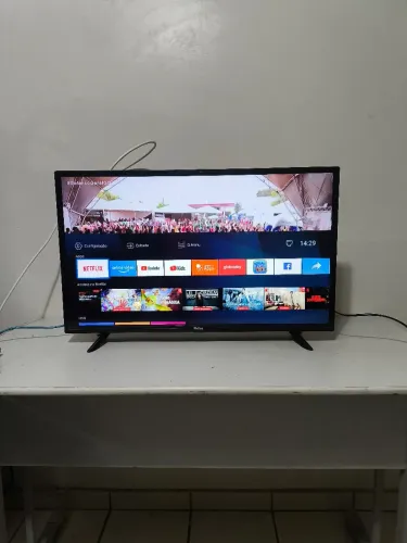 Vendo várias tvs: 32, 39, 40, 43, 49, 50 e 55 polegadas . 