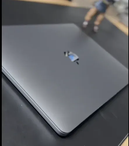 macbook pro 2020 16gb