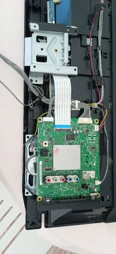 Placas tv Semp Toshiba 32 funcionando perfeitamente. Defeito é na tela!