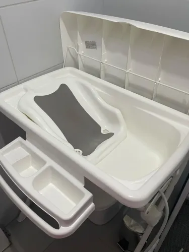 Banheira Burigotto com todos os acessorios