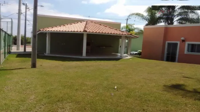 Casa em Condomínio no Monte Castelo - São José dos Campos-SP 2 Quartos, 1 Banheiro Ra Amil