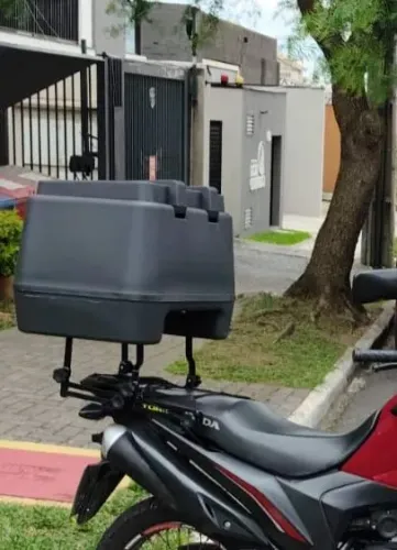 Baú 80 litros,para XRE 190 E BROS troco por baú menor