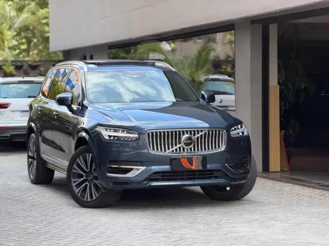 Volvo XC-90 XC 90 T-8 Híbrido Momentum 2.0 5P 2021