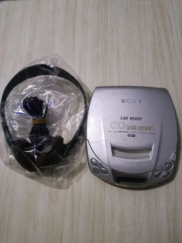 Discman Sony Funciona Perfeitamente Cd Gravado e Original Com Fone Original