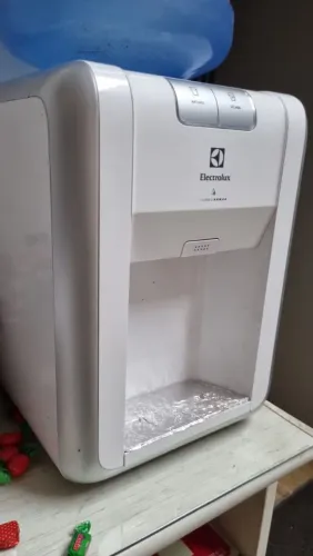 Bebedouro Electrolux