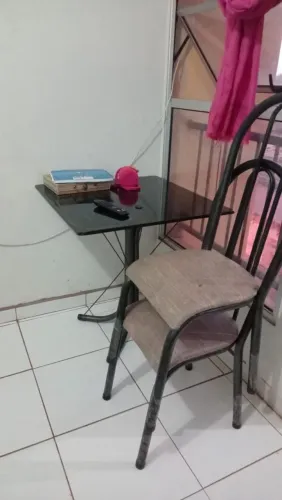 Mesa 4 cadeiras
