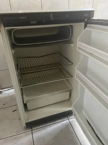 Vendo Frigobar Prosdócimo