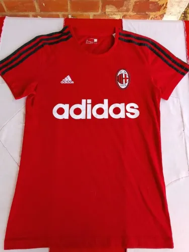 Milan x Adidas treino