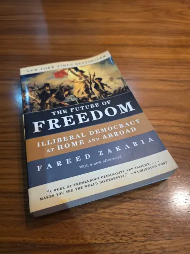 Livro The Future of Freedom - Fareed Zakaria - Ediçäo em Inglês