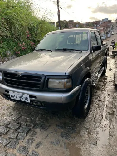 Mazda B-2500 Pick-up CD 4X4 2.5 Diesel 1999