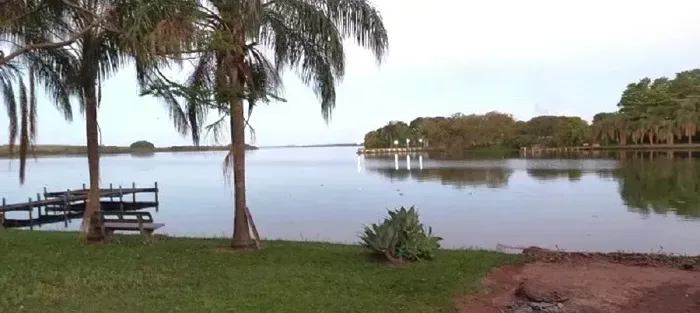 Cháraca Marinas do Paranapanema - Santa Inês - PR