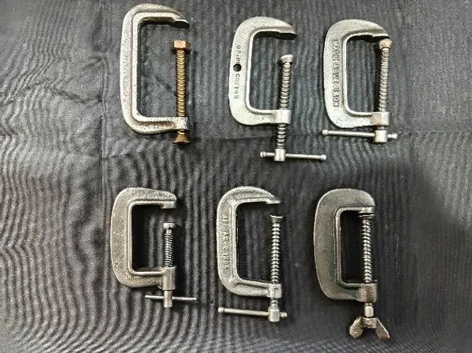 Lote com 6 Sargentos Antigos Tipo C Made in U.S.A. - Ferro Fundido - Coleção e Oficina