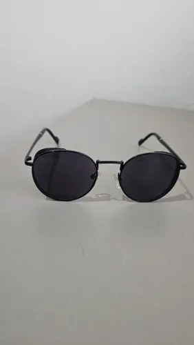 Vendo Óculos de Sol Original Chilli Beans, modelo redondo em metal preto