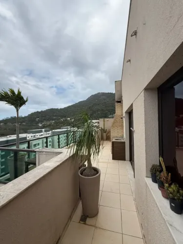 Vendo belíssima cobertura 3 quartos - Pontal Oceânico - Oportunidade!