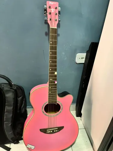 VENDE SE VIOLÃO TAGIMA!