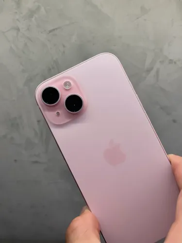 Iphone 15 - rosa (seminovo)