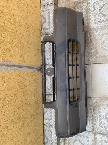 PARA CHOQUE FIAT UNO