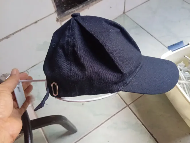 Expositor de boné