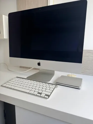 iMac (21,5 polegadas, final de 2013)