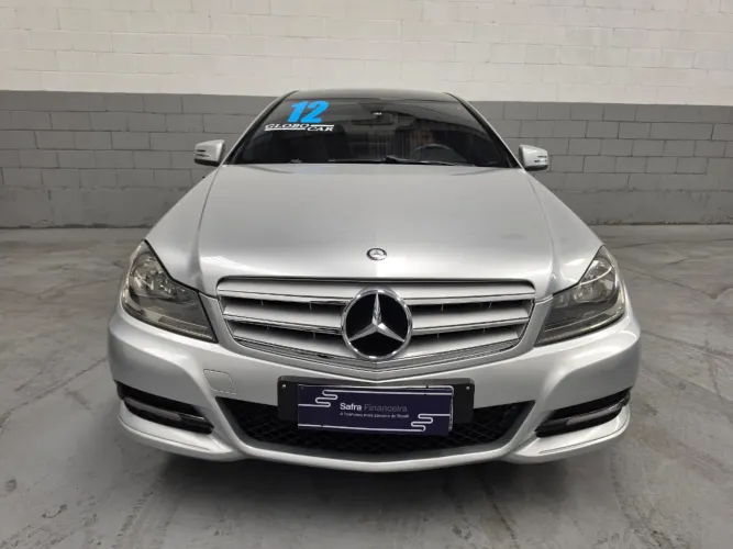 Mercedes-Benz C-180 CGI Coupe 1.8 16V 156cv Aut. 2012