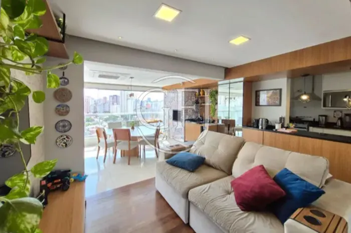 Apto à venda com Varanda Gourmet 110 m² - 3 dorms - 1 suíte - 2 vagas
