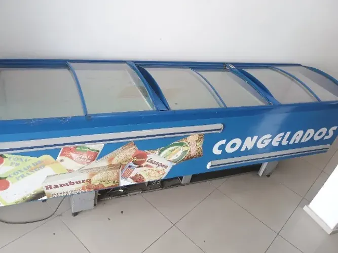 Freezer Ilha semi novo em ótimo estado