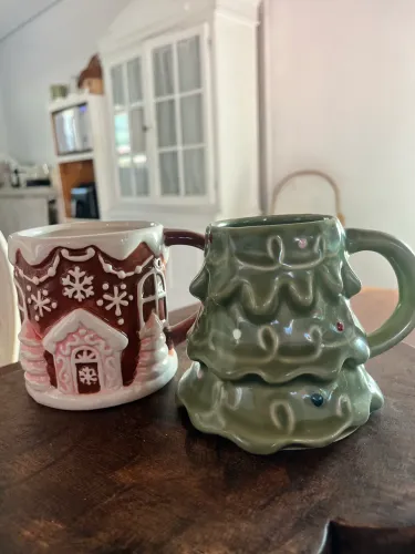 Conjunto de duas canecas de Natal novas sem uso 350ml