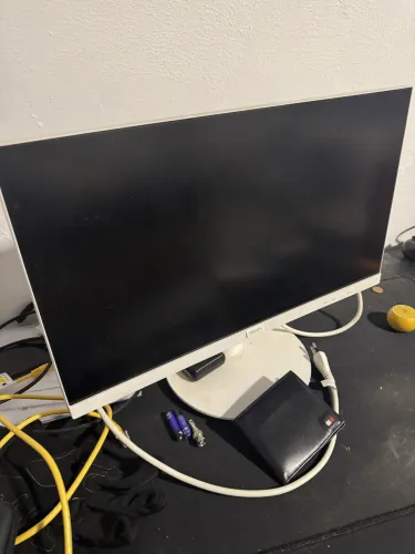Monitor branco Philips 75hz
