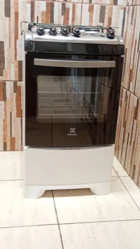 Vendo Fogão Eletrolux 4 bocas