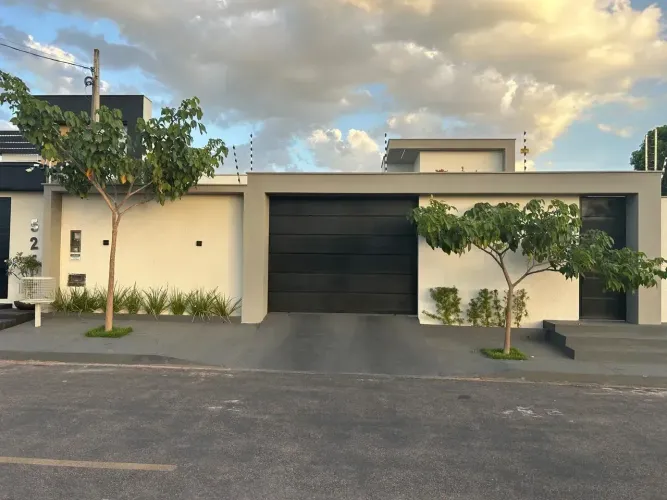 Casa no Bairro Paraviana