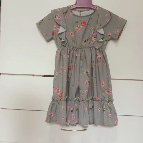 Vestido infantil tamanho 6 anos