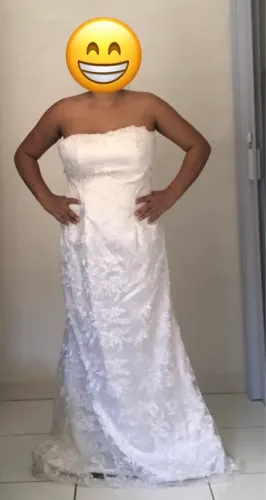 VENDO VESTIDO DE NOIVA E NOIVINHA