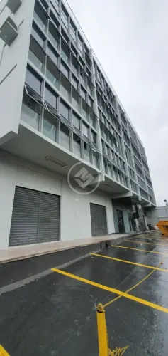 PRÉDIO COMERCIAL NA MIRANDA REIS 2435 m² codigo: 353436