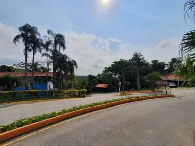 Condominio fechado com segurança e lazer