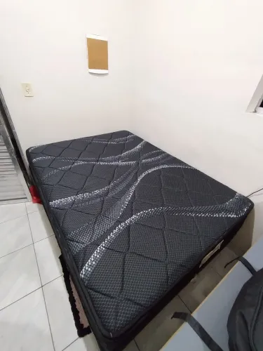 Cama Box Casal Umaflex New Itália Black 1,88x1,38 Conservada