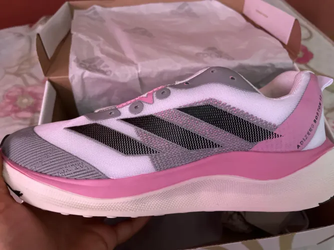 Tênis Adidas