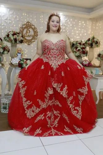Vestido de Debutante Vermelho