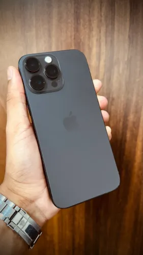 iPhone 16 PRO Max 256gb Seminovo