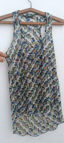 Blusa marca da Isadora, transparente, com costas nadador, tamanho P