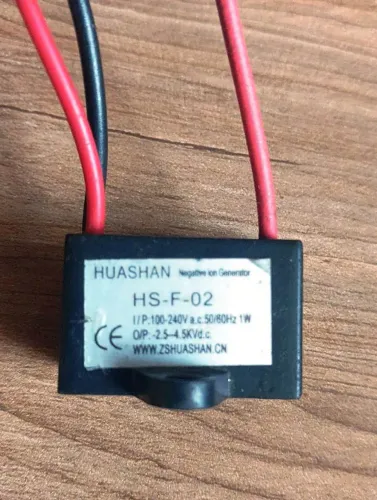 Gerador de íons negativos e purificador de Ar Condicionado Huashan Hs - F - 02 Bivolt