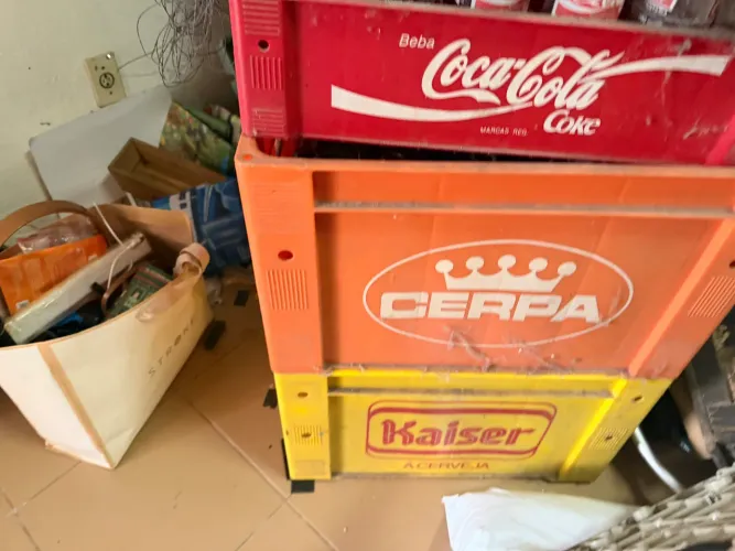 Engradado coca cola e garrafas 1950 a 1970