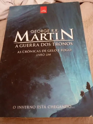 Livros de crônica de fogo e gelo
