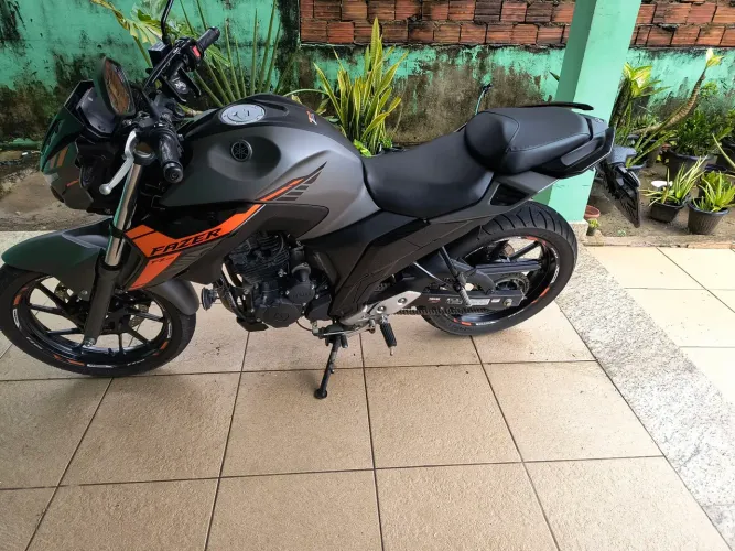 Vendo fazer fz25