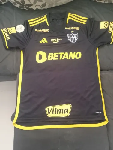 Vendo camisas originais do galo  tamanho M
