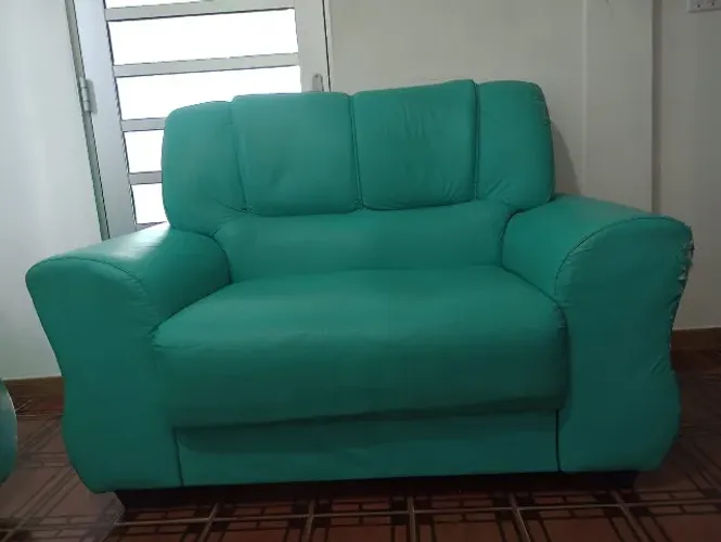 VENDO SOFÁ 2 E 3 LUGARES