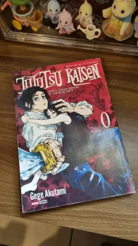 Mangá Jujutsu kaisen- vol 0.